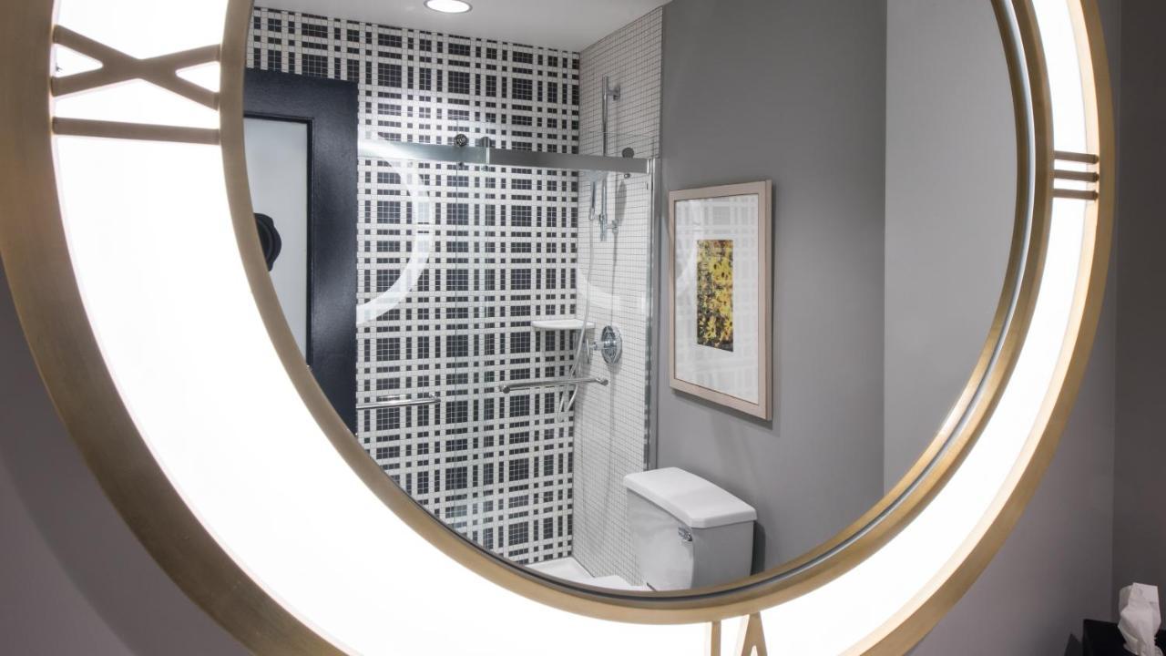 Hotel Indigo Hattiesburg By Ihg Oda fotoğraf